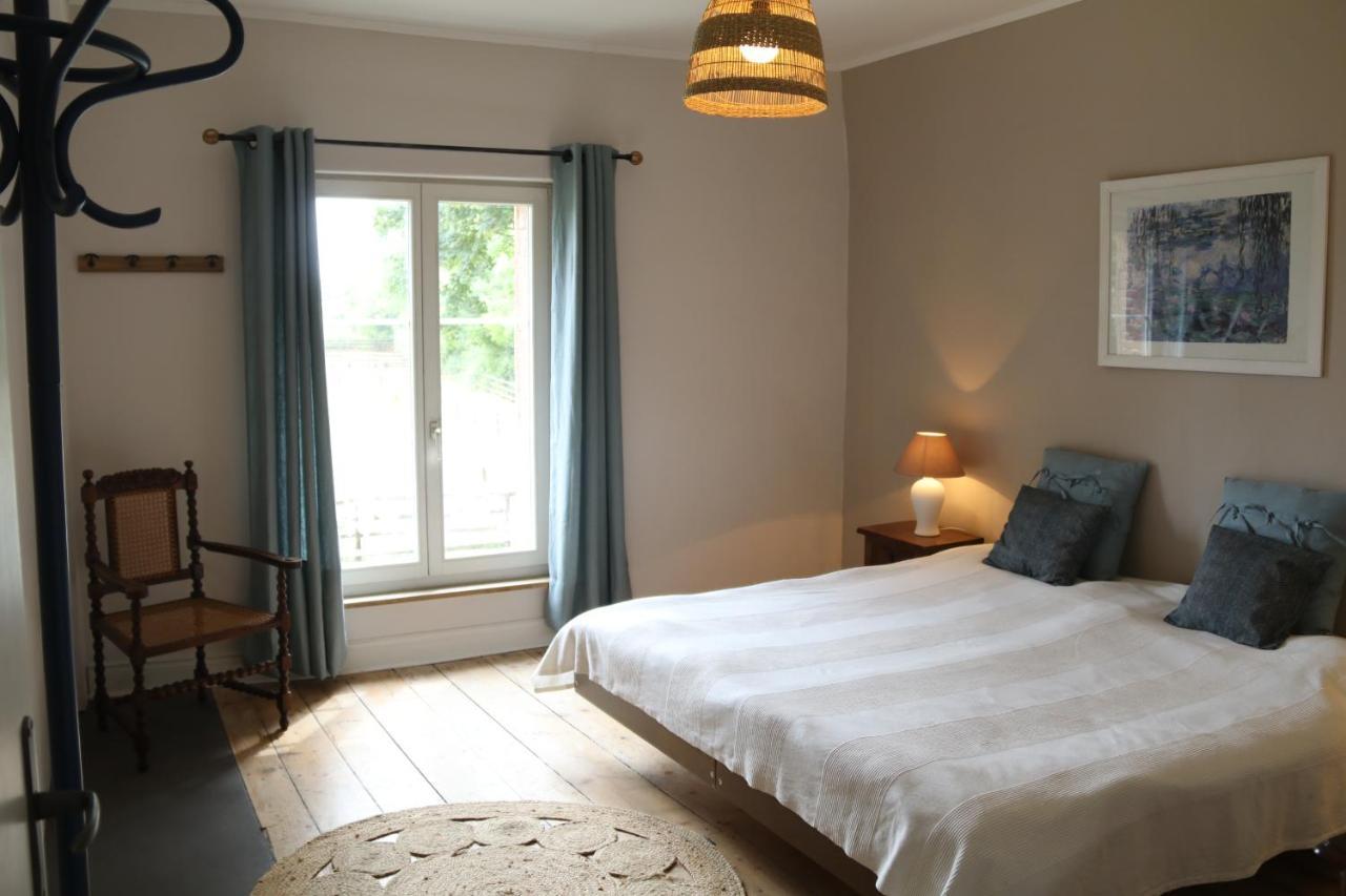 Manoir Du Taillis Bed & Breakfast Heugon Exterior photo