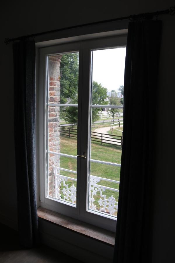 Manoir Du Taillis Bed & Breakfast Heugon Exterior photo